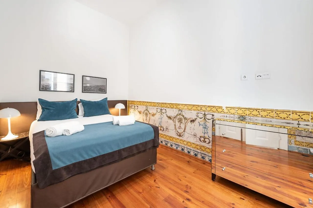 Guestready - Mod-Luxe 2Br Apt Near Cais Das Colunas Лиссабон